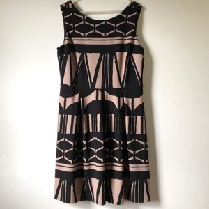 Liz Claiborne Tan and Black Geometric Design Dress